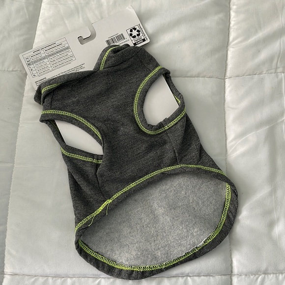 🆕 Dog Sweat Shirt “Mommy’s Little Monster” ~ XS - Picture 2 of 8